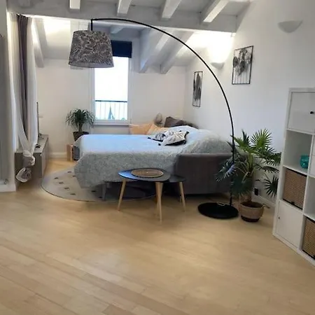 Casa Aleramo Lejlighed
